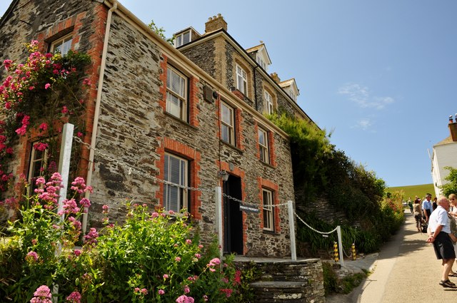 port isaac tours from london